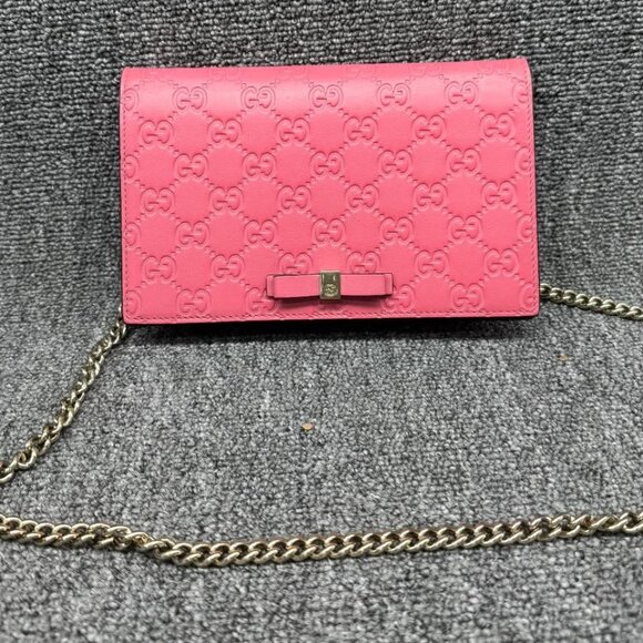 Gucci Leather Shoulder Bag 599-070925 - Picture 1 of 14